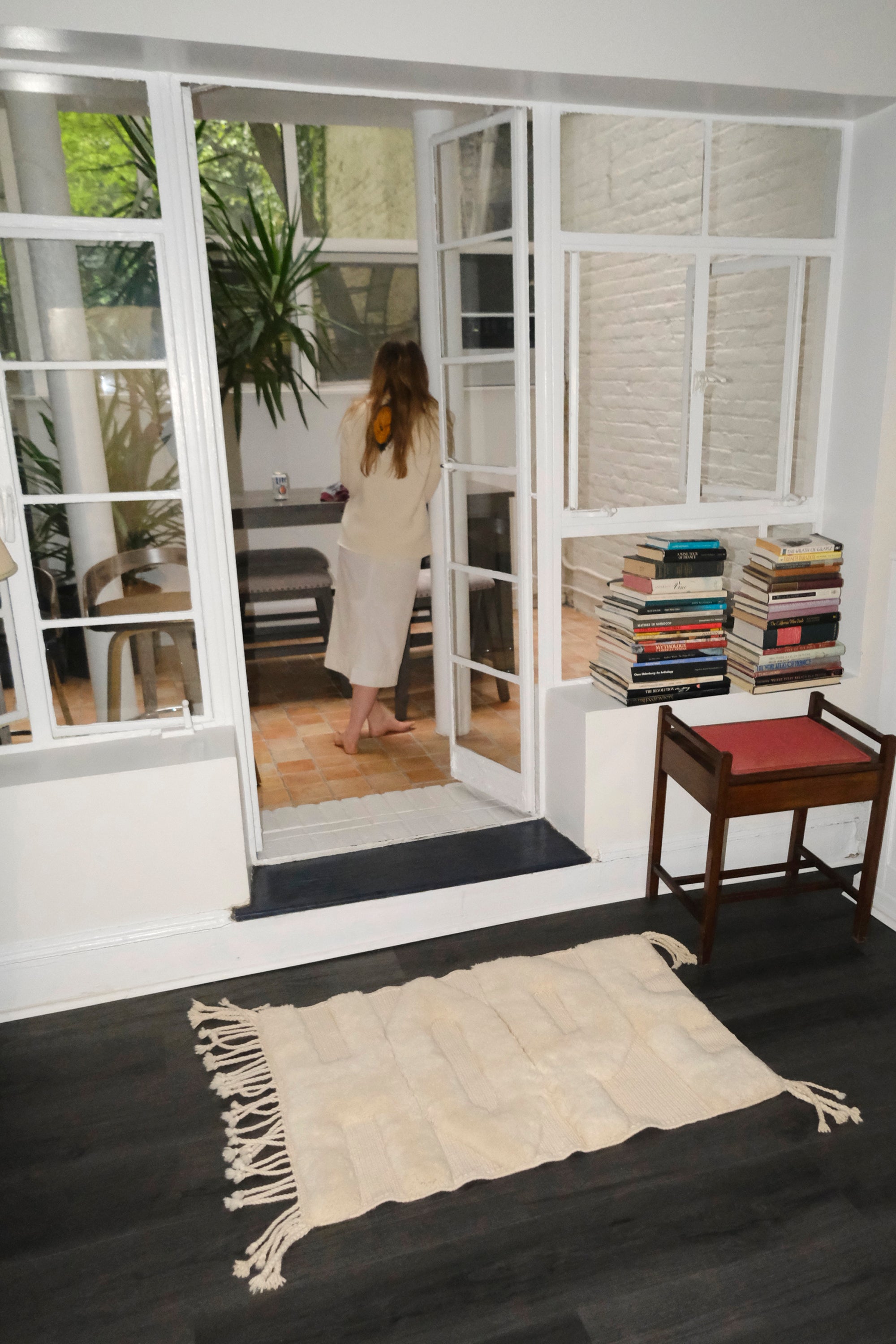 Introducing our 'Ivory Fuzzed Hope Rug,' a masterful blend of timeless sophistication and vibrant playfulness. Crafted with meticulous care, this rug features bold knotted 'Hope' letters that bring a touch of uniqueness to your space. The charming texture and spirited design infuse your home with positive energy, creating a perfect balance of classic elegance and joyful exuberance.